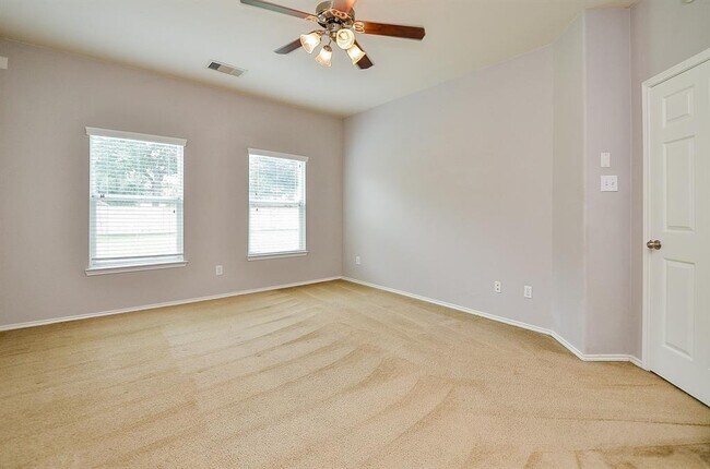 Building Photo - 25418 Lockspur Dr