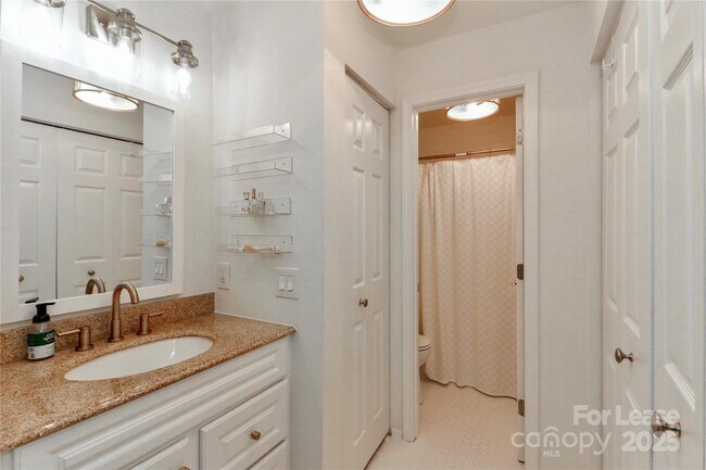 Building Photo - 2508 Cranbrook Ln