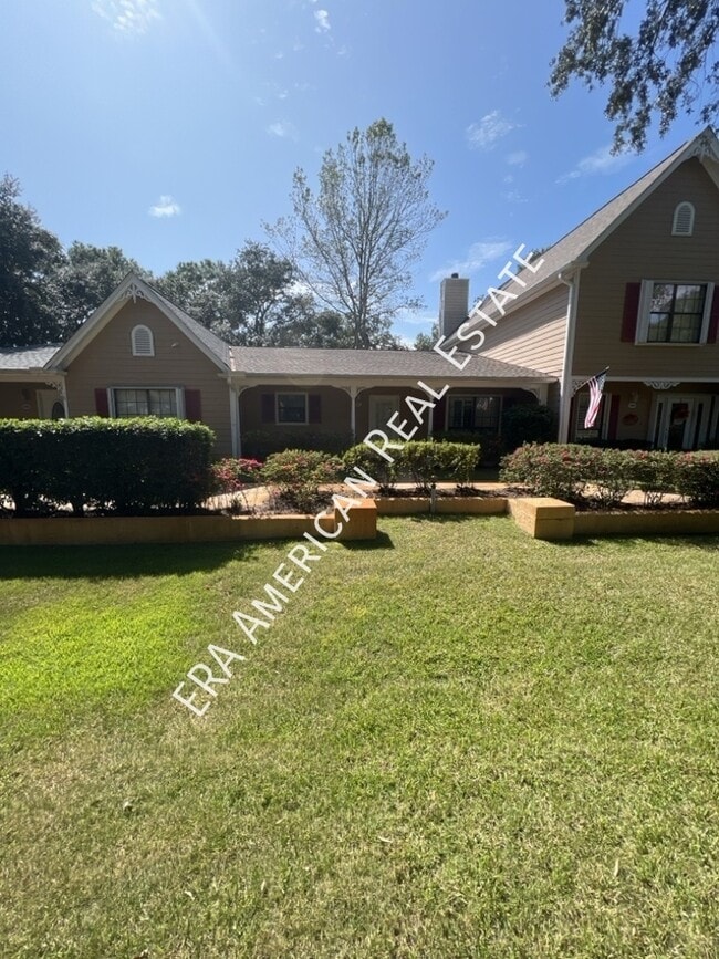 Building Photo - 287 Shalimar Dr