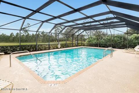 Building Photo - 2061 12 Oaks Dr SE