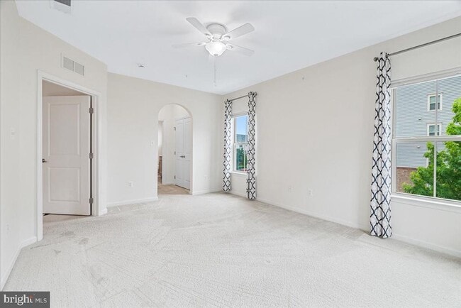 Building Photo - 6511 Walcott Ln