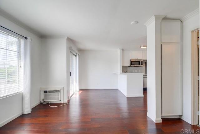 Building Photo - 3950 Cleveland Ave