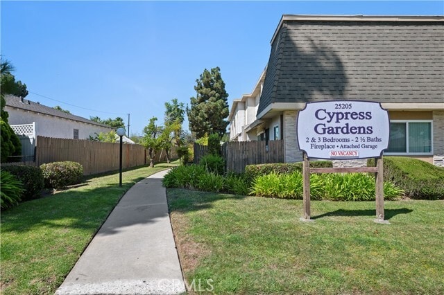 Building Photo - 25205 Cypress St