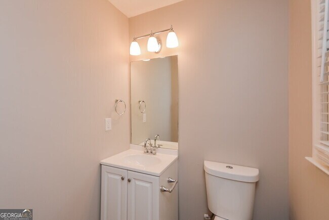 Building Photo - 2621 Laurel Woods Ln SE