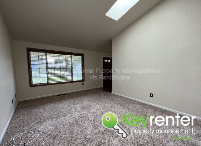 Building Photo - 610 Rice Ct