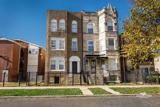 Building Photo - 1248 S Troy St