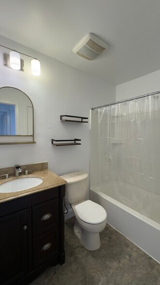 On suite bathroom - 1714 Spruce Hills Dr
