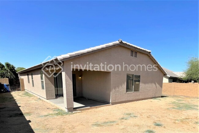 Building Photo - 2415 W Apollo Rd