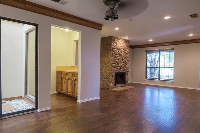 Building Photo - 4020 San Mateo Dr