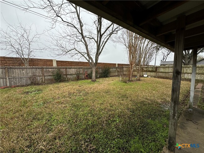 Building Photo - 617 Dunbar Dr