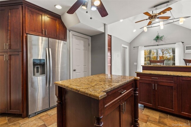 Building Photo - 29 Avondale Rd