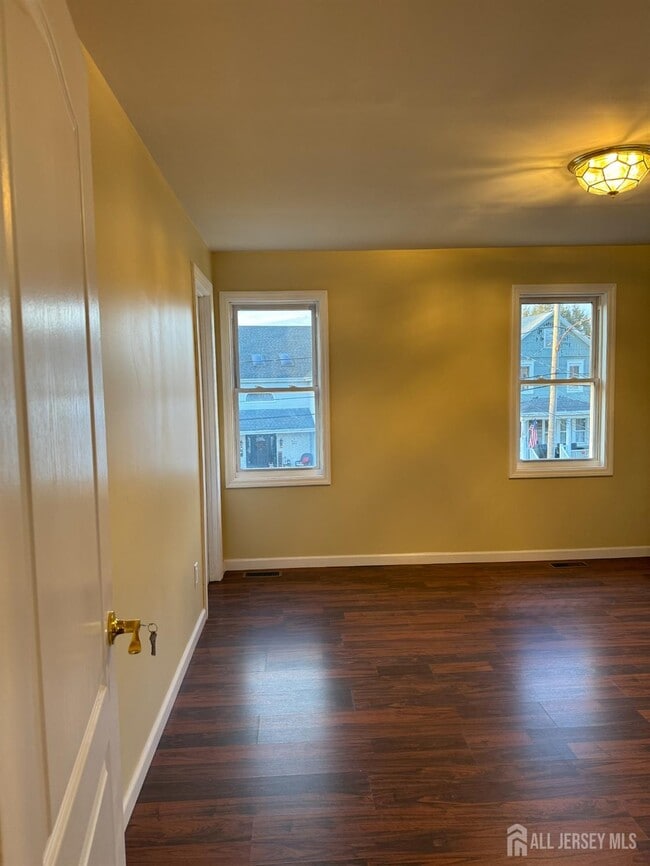 Building Photo - 16 Northside Ave