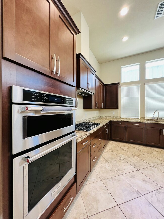 Building Photo - 4279 Trolan Ln
