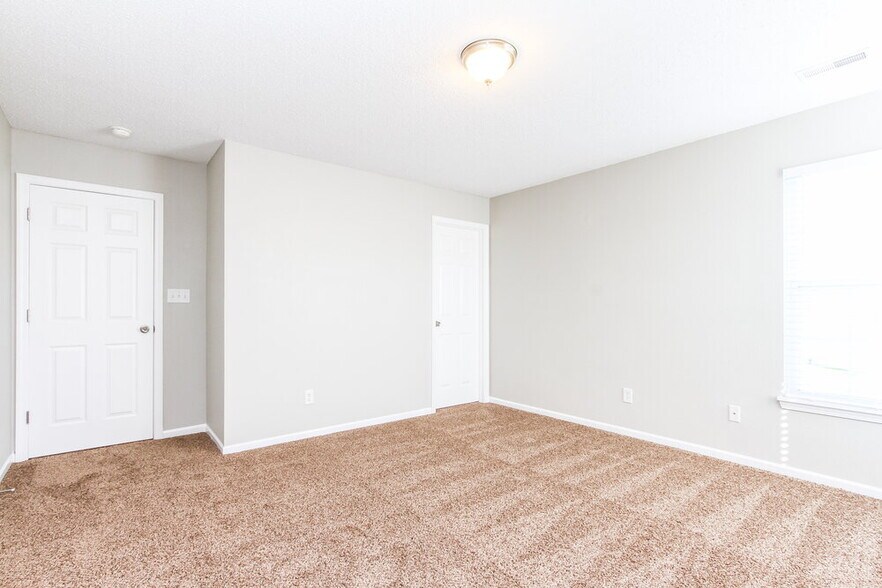 Building Photo - 3633 Laurel Cherry Ln
