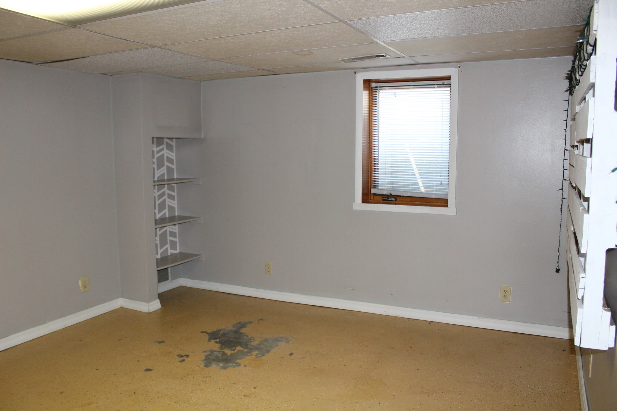 Downstairs bedroom #1 - 1413 W Main St