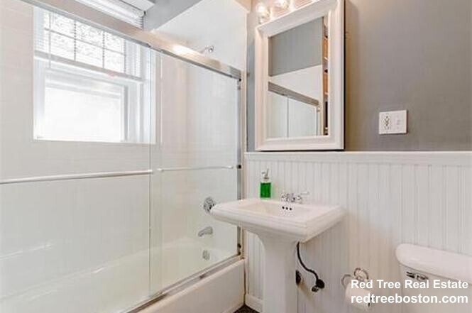 Primary Photo - 1 Commonwealth Ct