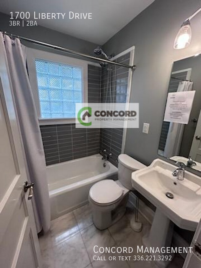 Building Photo - 1700 Liberty Dr