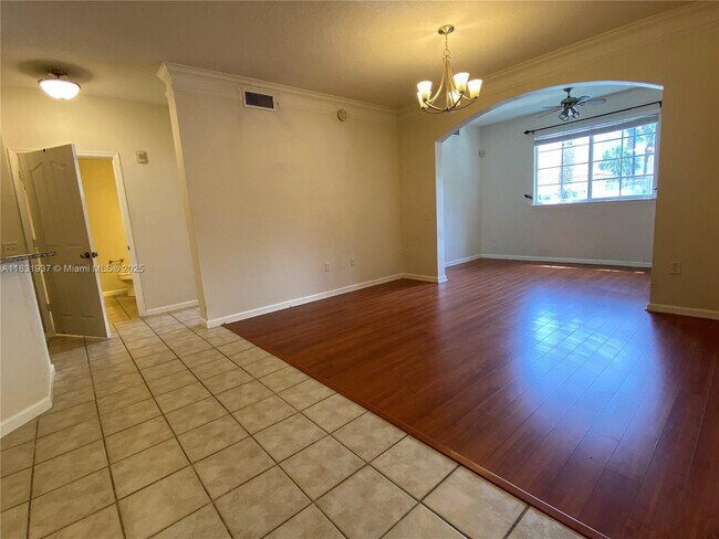 Building Photo - 9825 Baywinds Blvd