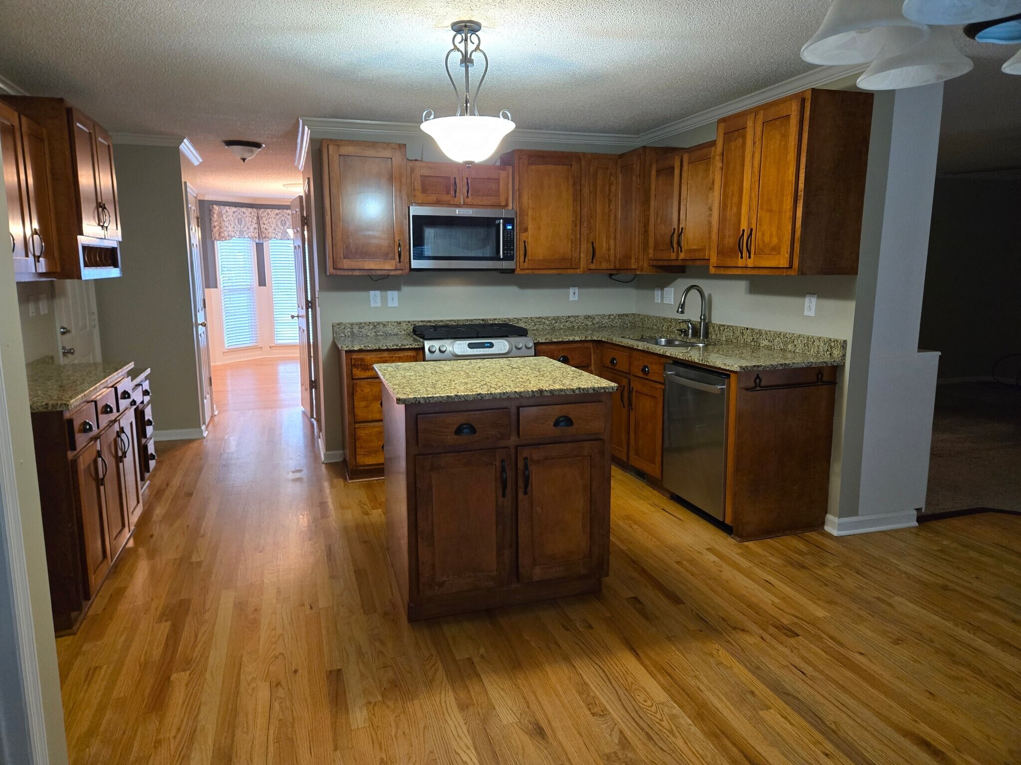 Building Photo - 112 Ramble Cir