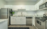 Building Photo - 3900 George Busbee Pkwy NW