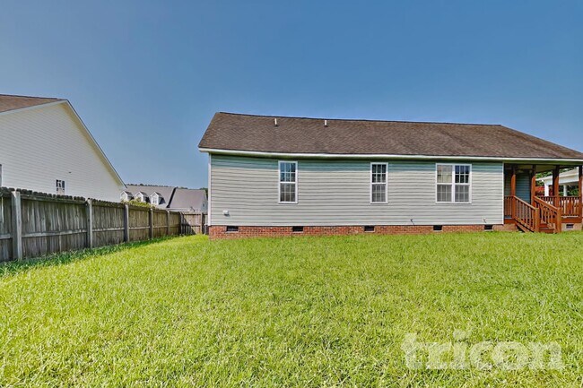 Building Photo - 51 Bear Oak Dr