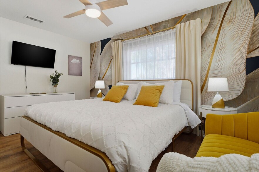 Building Photo - 3201 Southern Pkwy W