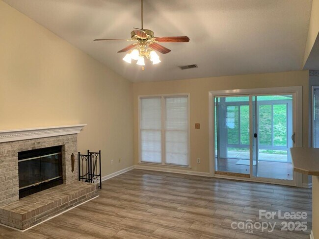 Building Photo - 4319 Wynborough Ln