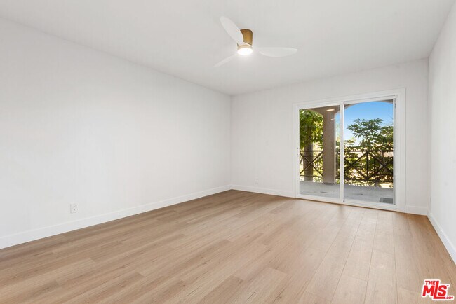 Building Photo - 5500 Torrance Blvd