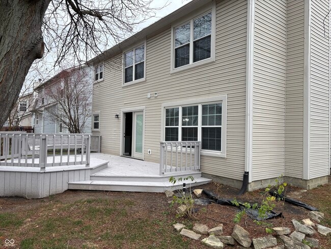 Building Photo - 6842 Antelope Dr