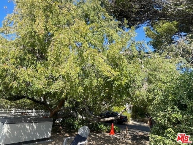 Building Photo - 30060 Harvester Rd