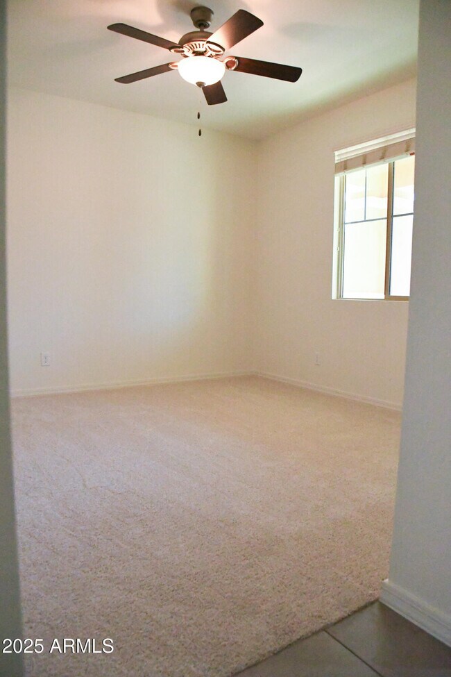 Building Photo - 3648 E Perkinsville St