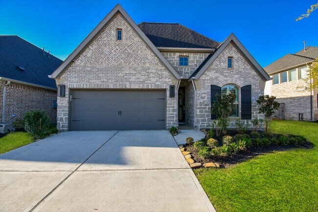 Building Photo - 31443 Splitting Willow Ln