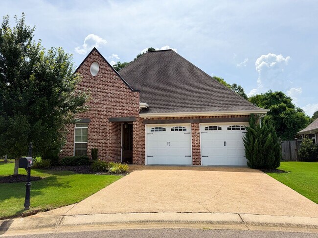 Building Photo - Charming 3-Bedroom, 2-Bath Home in Starkville!