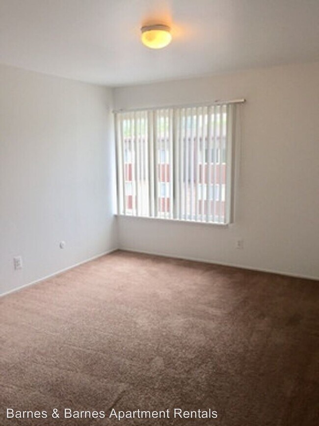 Building Photo - 760 Jenness St