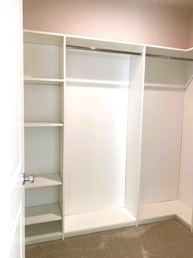 Building Photo - 106 Pummelo Pl