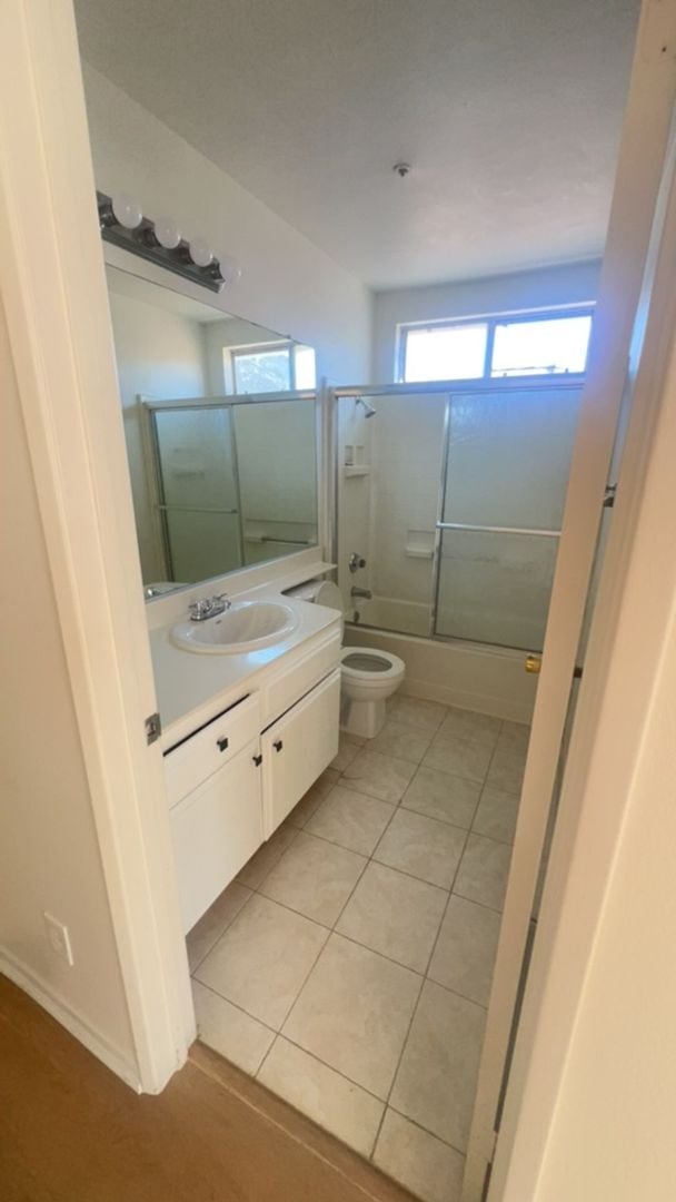 Building Photo - Southridge 4bed 2bath Beauty!