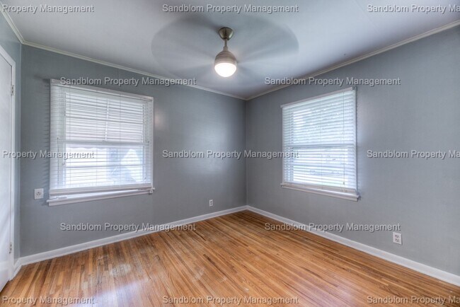 Building Photo - For Lease | Tulsa | 3 Bedroom, 1 Bath | $1...