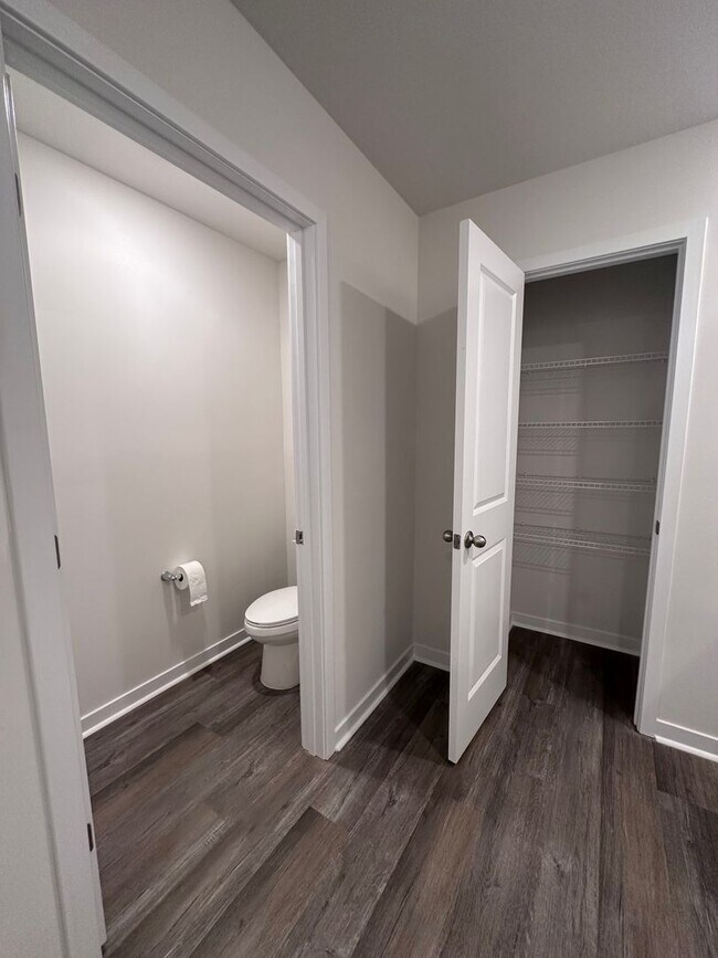 Building Photo - Brand-New  5-Bedroom Home in the Hamptons at Hickory with Modern Upgrades and Move-In Ready Comfort