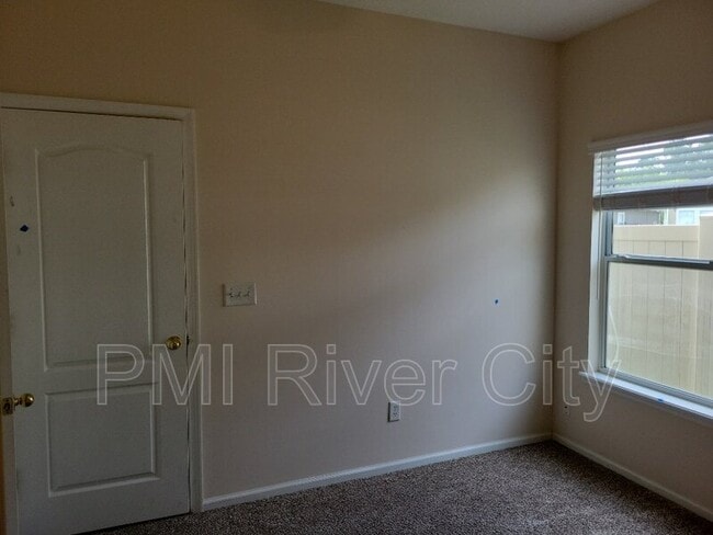 Building Photo - 14283 Big Spring St