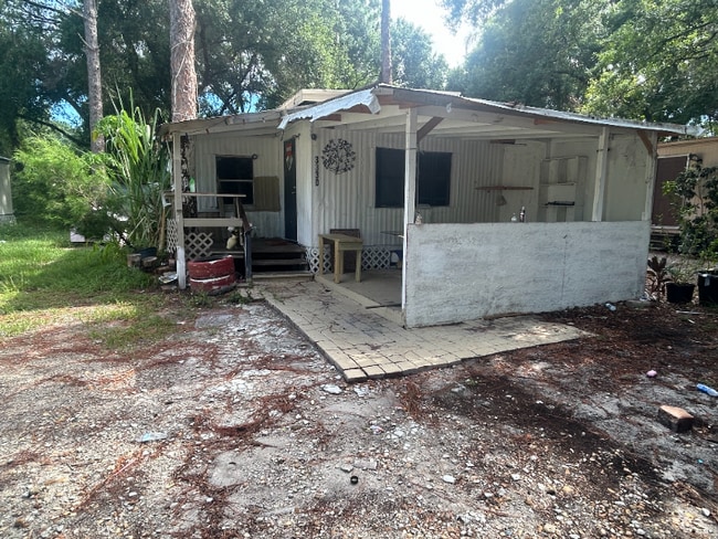 Primary Photo - 3330 Pine Needle Dr