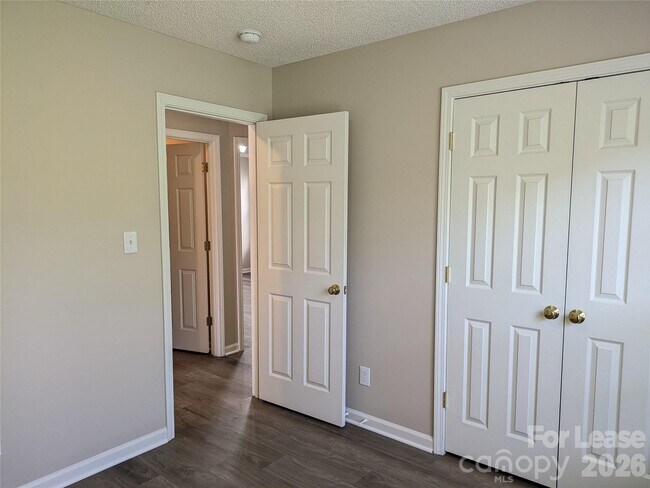 Building Photo - 2151 Wexford Way