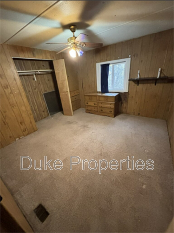 Building Photo - 26 Chapin St