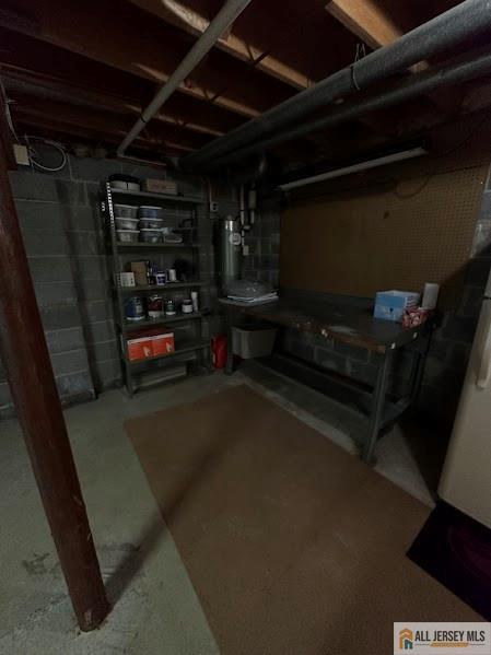 Building Photo - 14 Pheasant Run