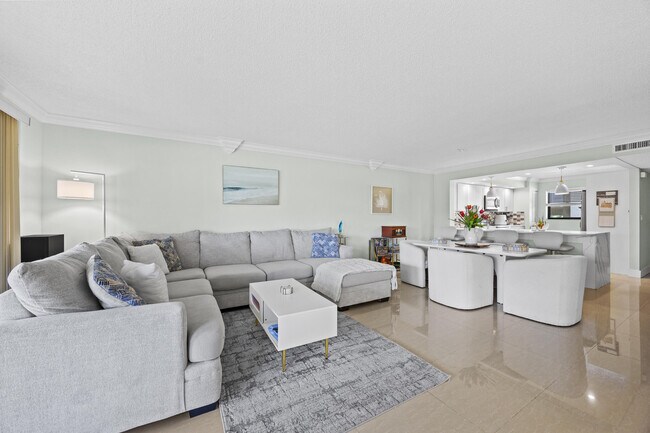 Building Photo - 12926 Briarlake Dr