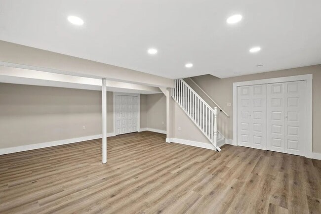 Building Photo - 5 Bed 5 Bath Single Family Home in Edgeworth