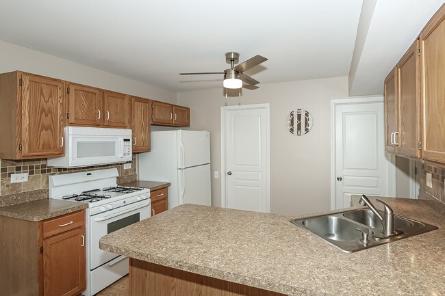 Building Photo - 1272 Silk Oak Ln