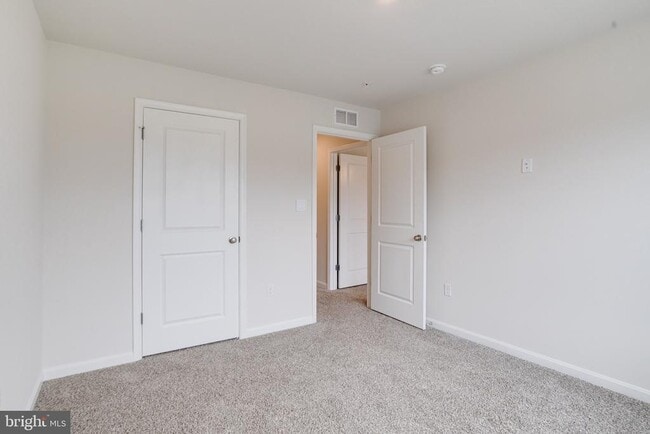 Building Photo - 148 Correri St