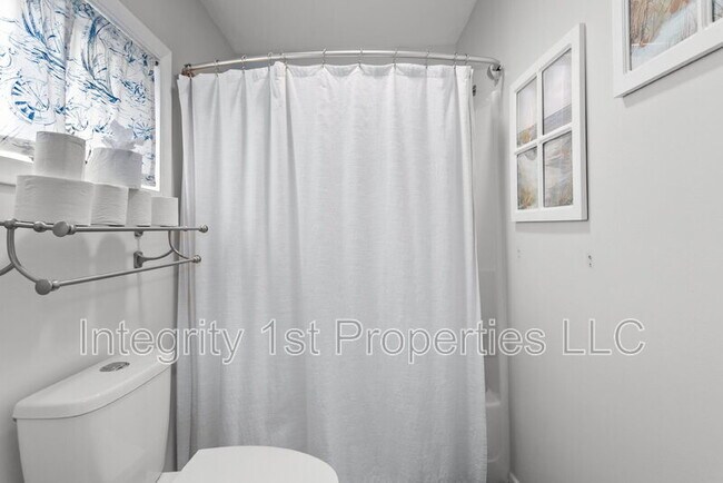 Building Photo - 11221 W 59th Terrace