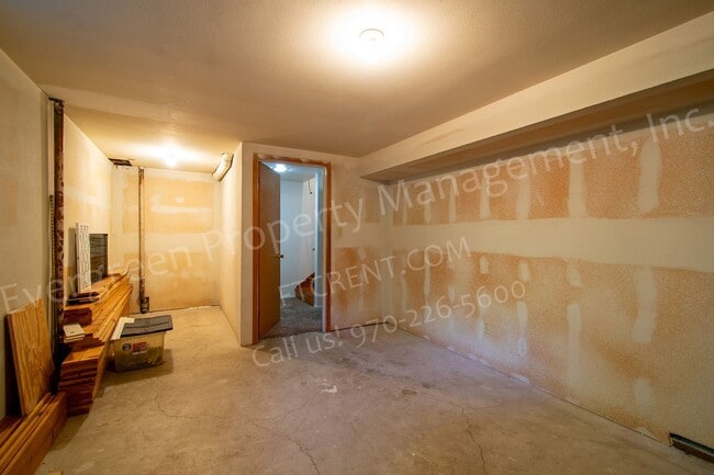 Building Photo - 1117 Fairview Dr