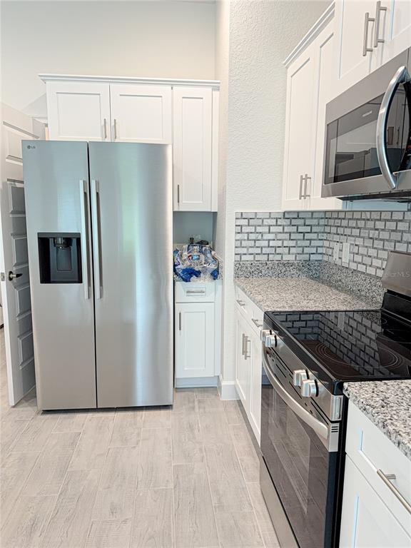 Building Photo - 2680 Averland Lp